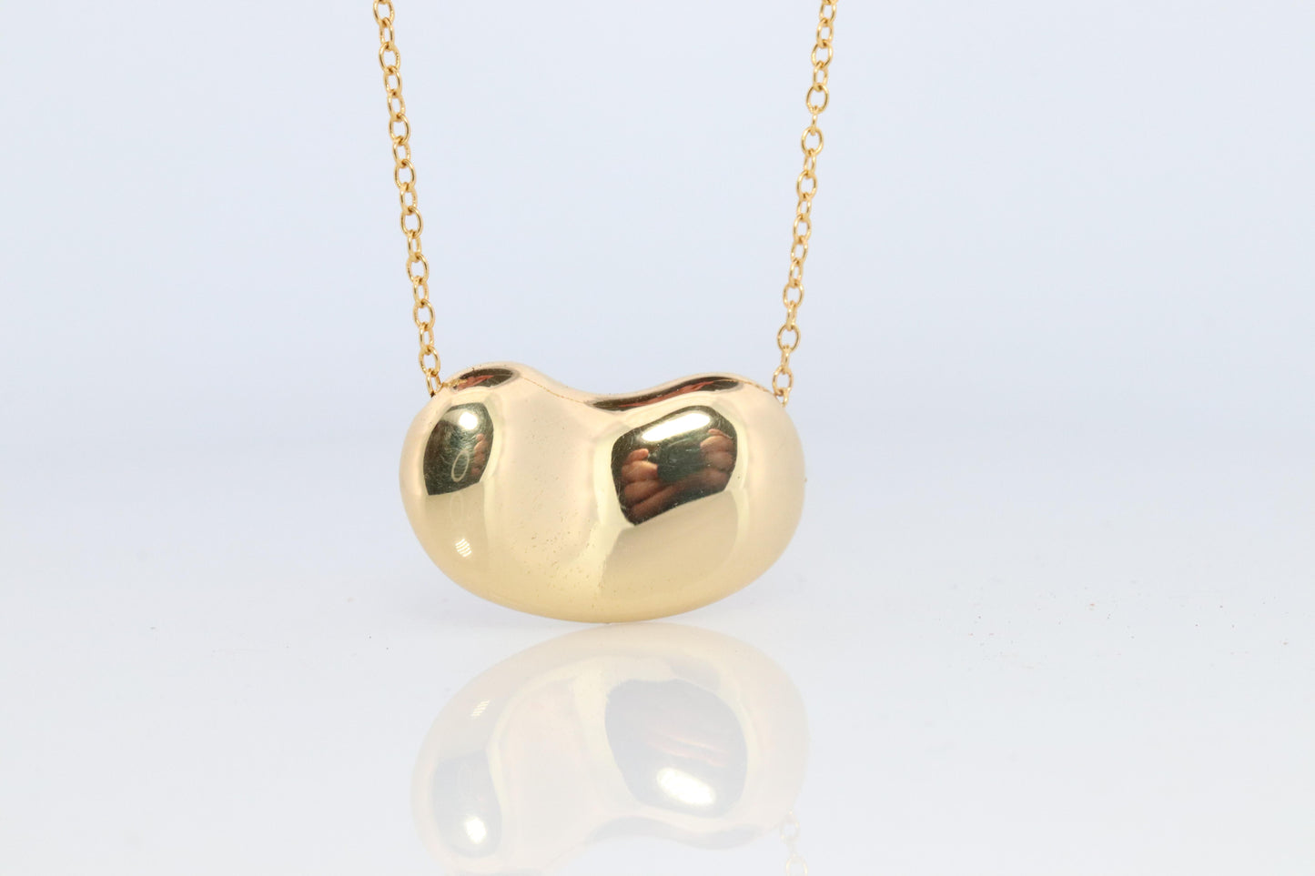 Tiffany & Co. Large Bean Pendant Necklace. 750 Yellow Gold Tiffany Long Chain.
