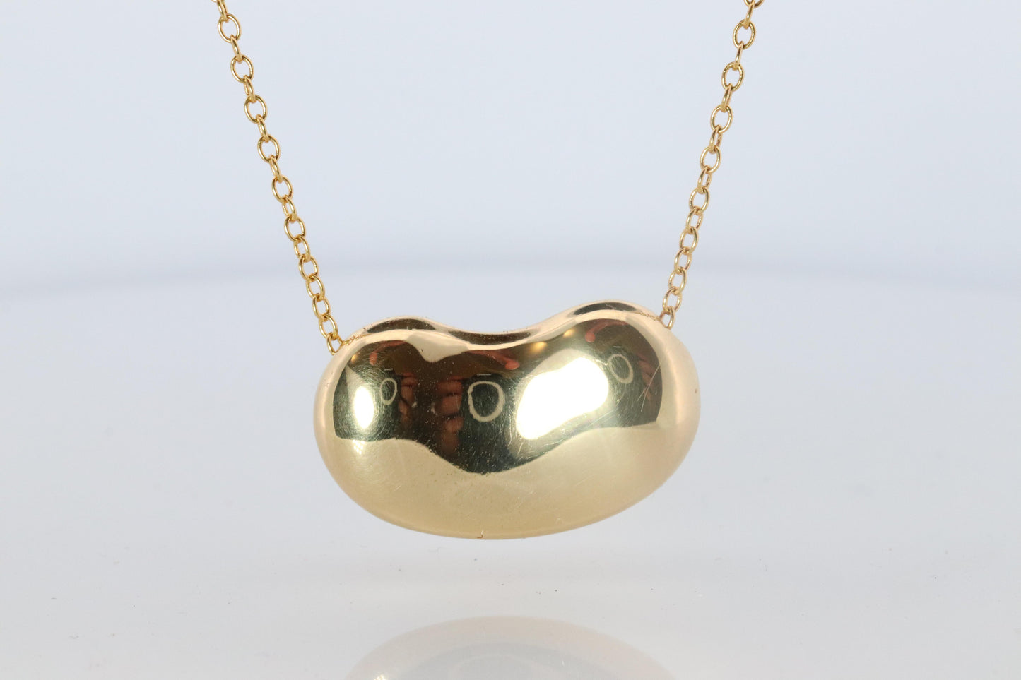 Tiffany & Co. Large Bean Pendant Necklace. 750 Yellow Gold Tiffany Long Chain.
