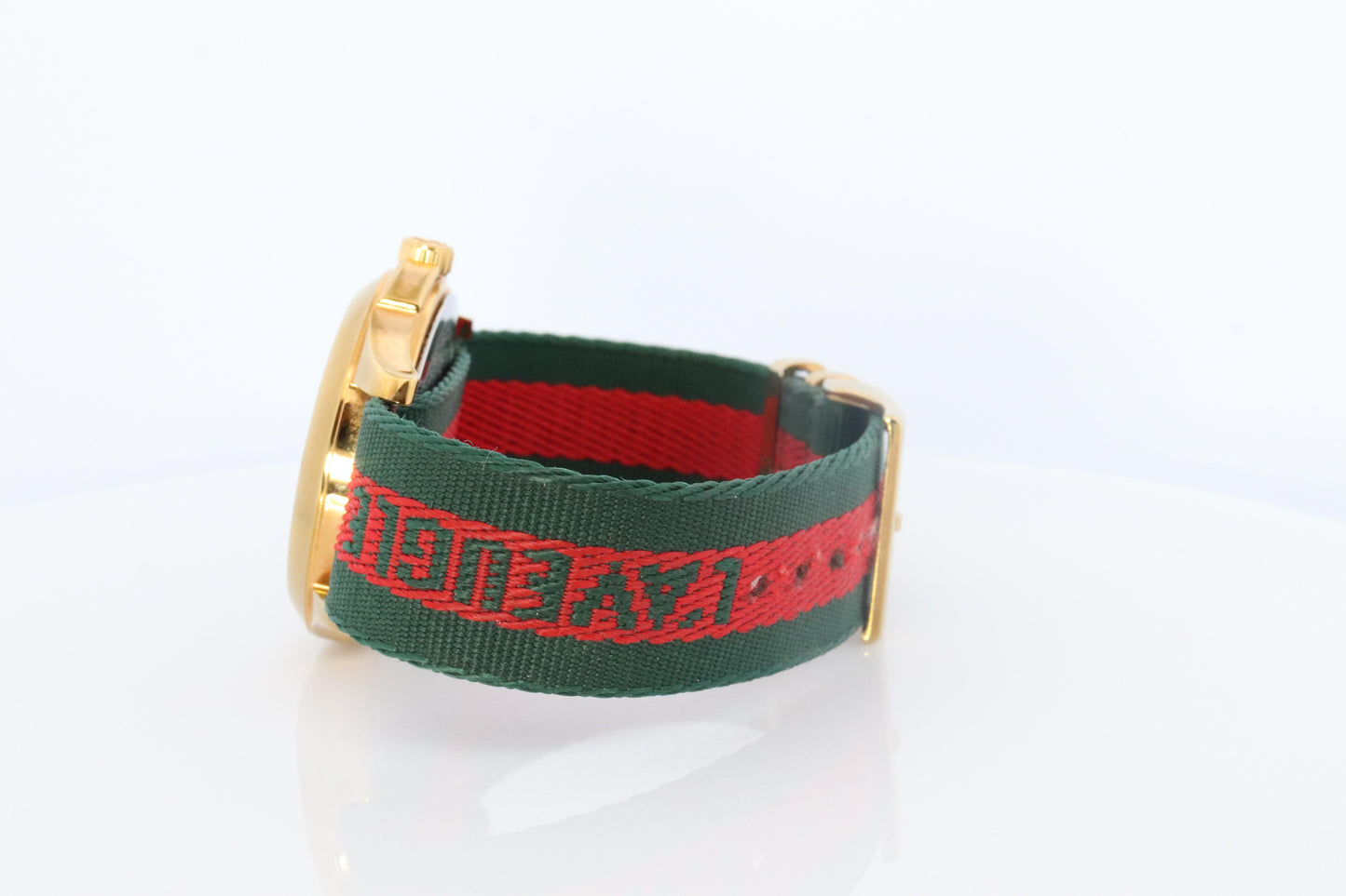 GUCCI Honey Bee Watch. Gucci Le Marche Des Merveilles Sherry Watch.