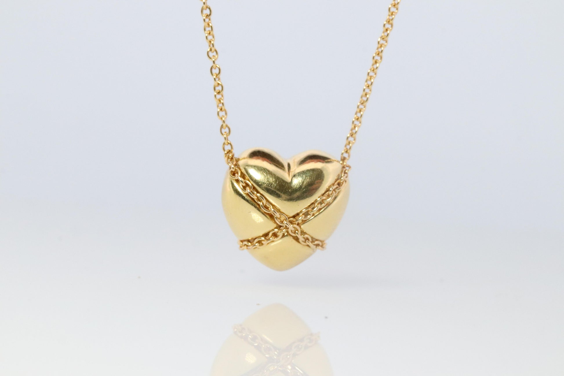 Tiffany and Co Heart Pendant 18k Tiffany Elsa Peretti Puffed Heart Necklace