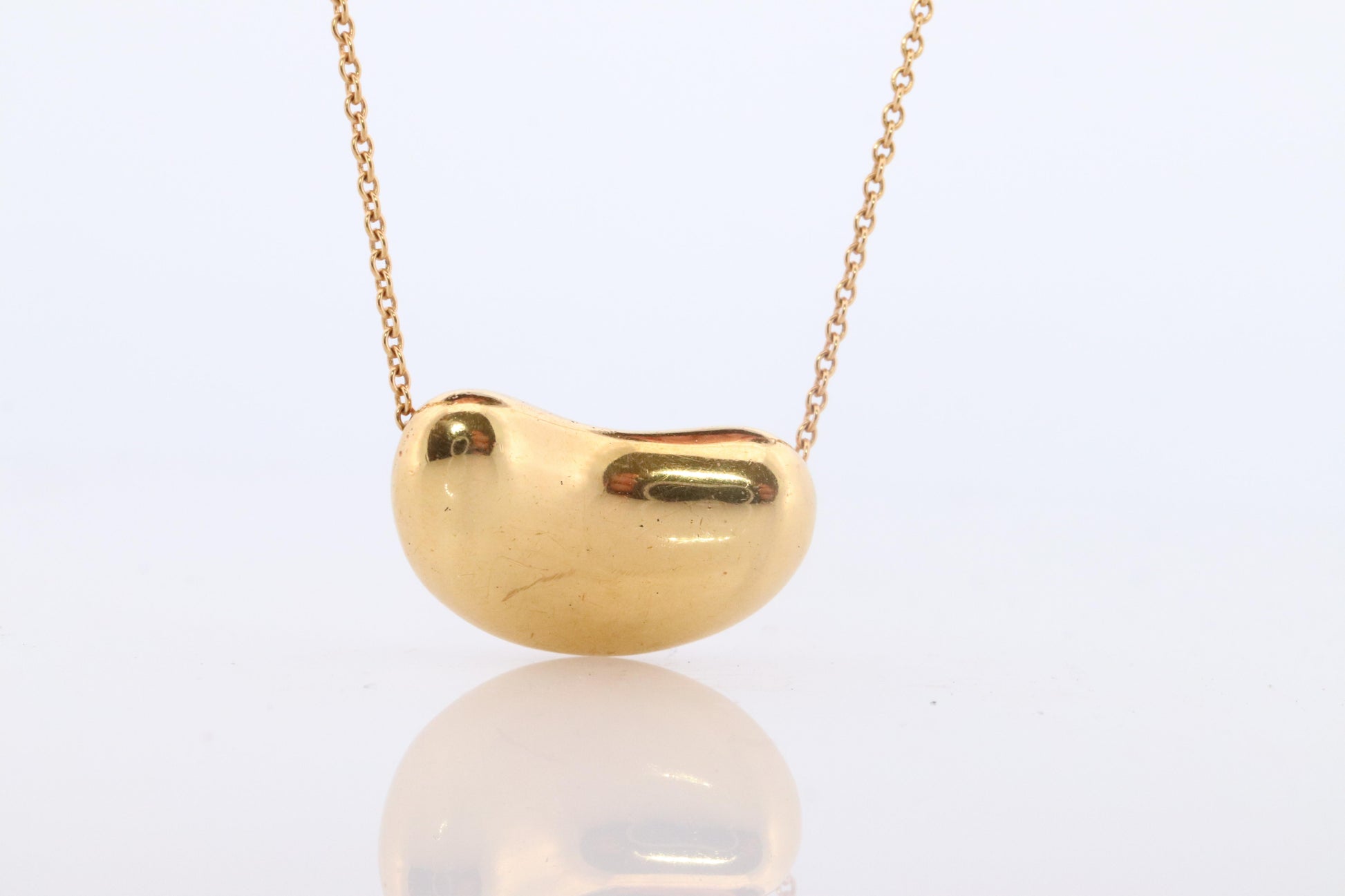 Tiffany & Co. 18k Gold Chain and Bean Pendant Necklace. 750 Yellow Gold Tiffany