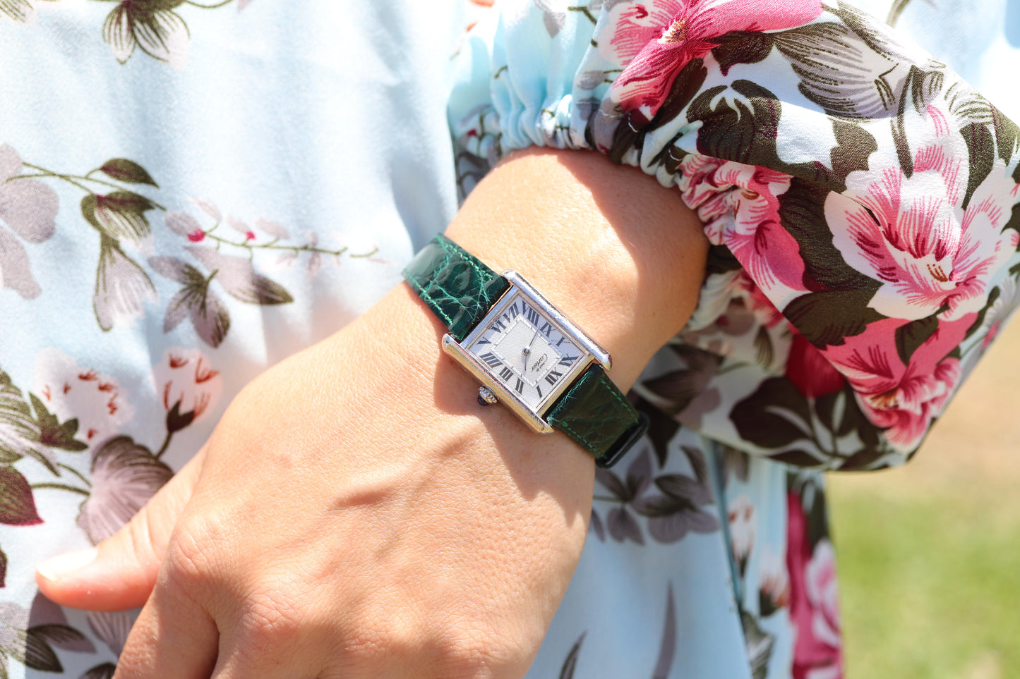 Vintage Must de Cartier Tank Watch. 925 Vermeil ARGENT 2416 Silver Dial Tank