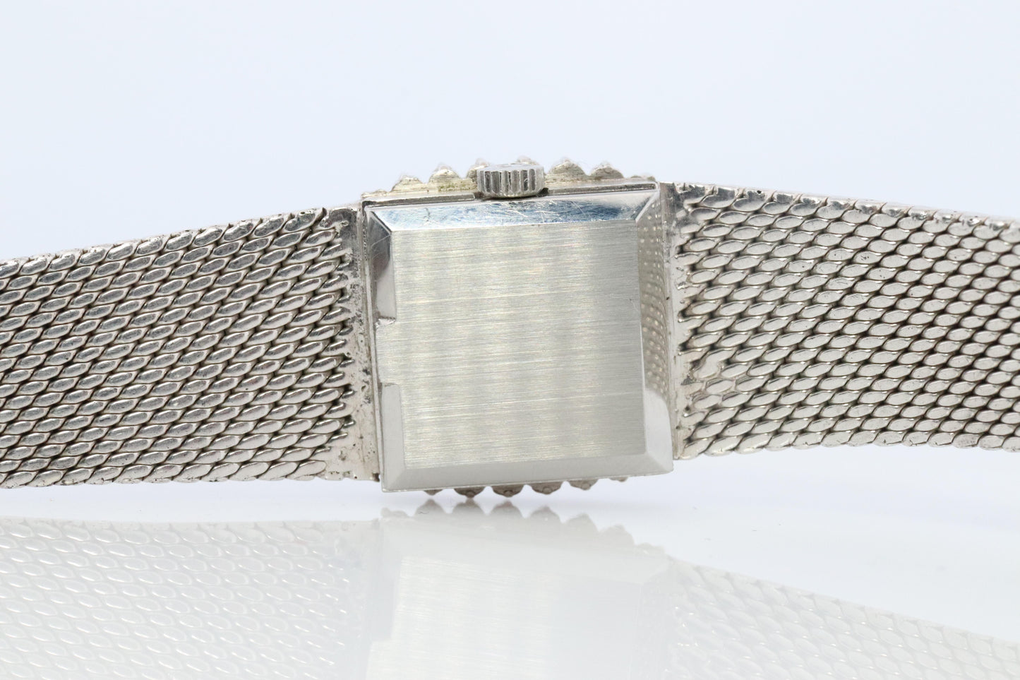 Omega watch 511.0452. Omega SS Diamond Bezel Vintage Ladies Blue Dial wristwatch