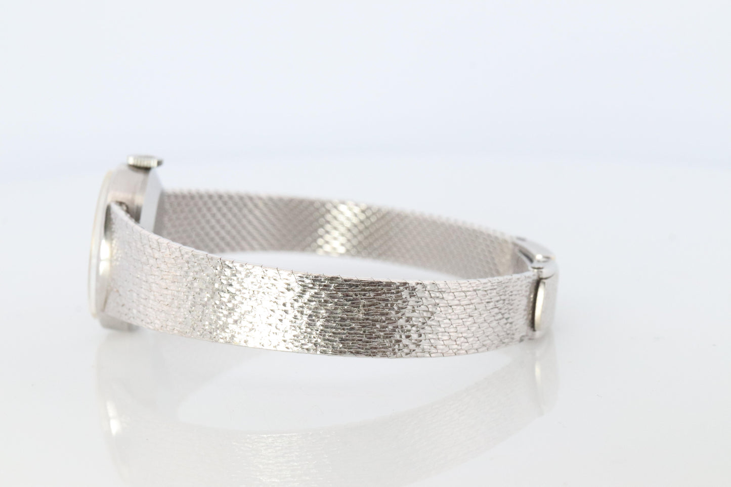 Genuine Rolex Watch. Ladies Rolex 2653 Vintage Stainless Bracelet Watch.