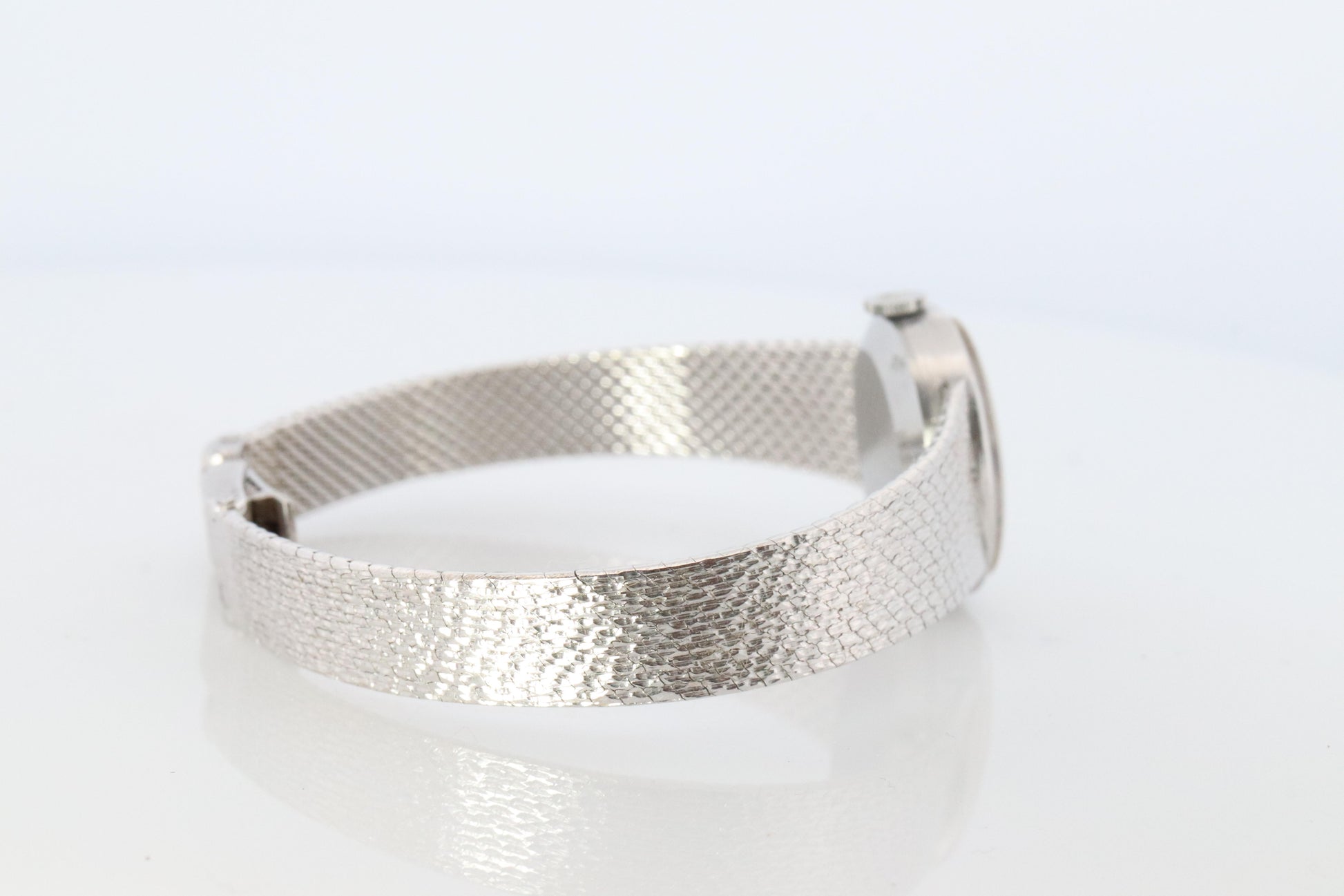 Genuine Rolex Watch. Ladies Rolex 2653 Vintage Stainless Bracelet Watch.