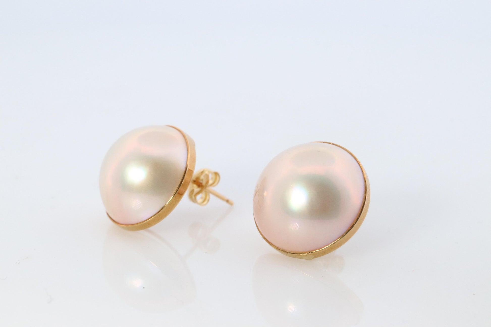 Large Mabe Pearl Earrings. 18k Yellow Gold Stud Pierced Round Mabe.