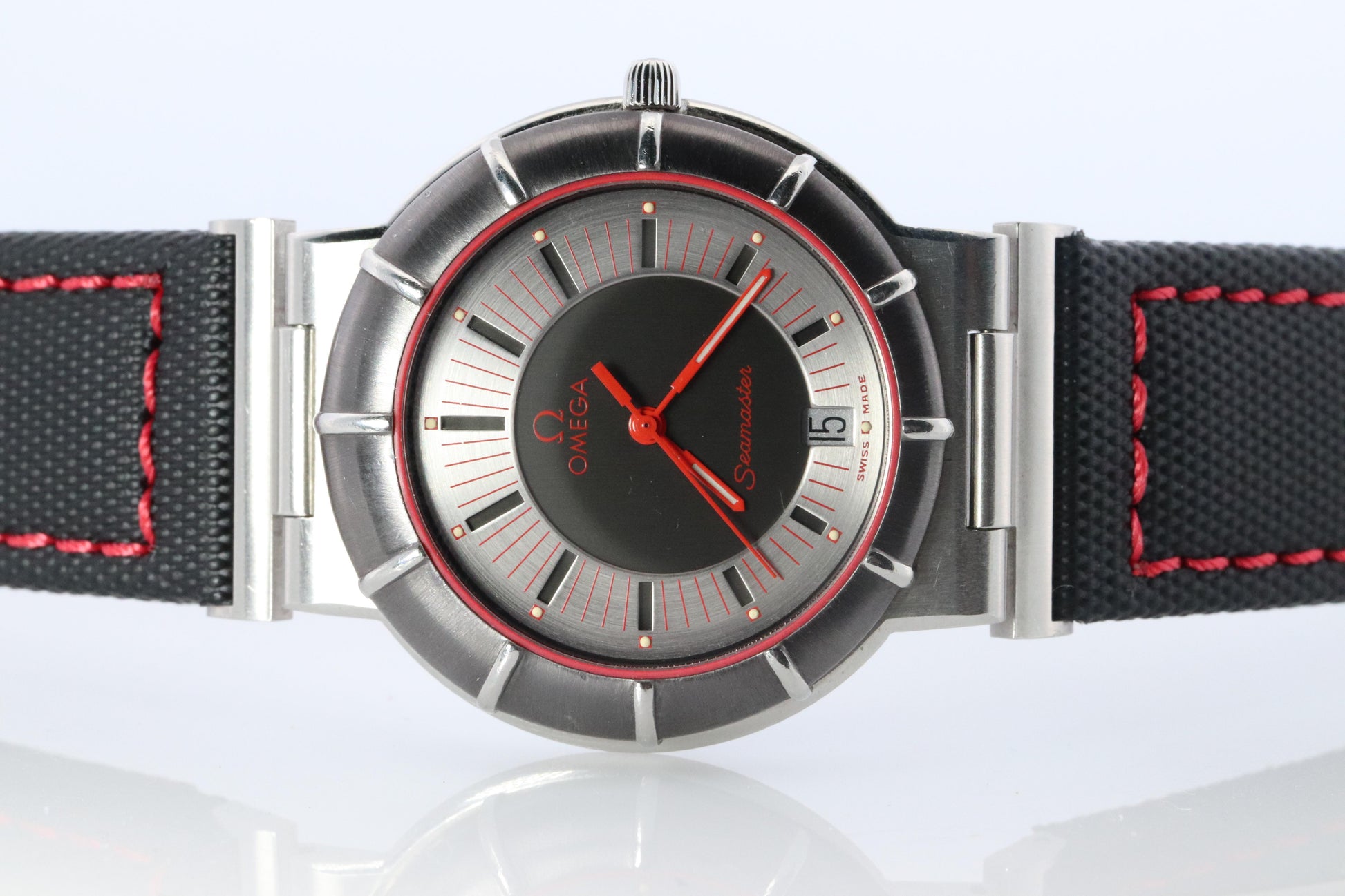 Omega Watch. Omega Seamaster Dynamic 1430 Spider Dial. Omega Mens Quartz