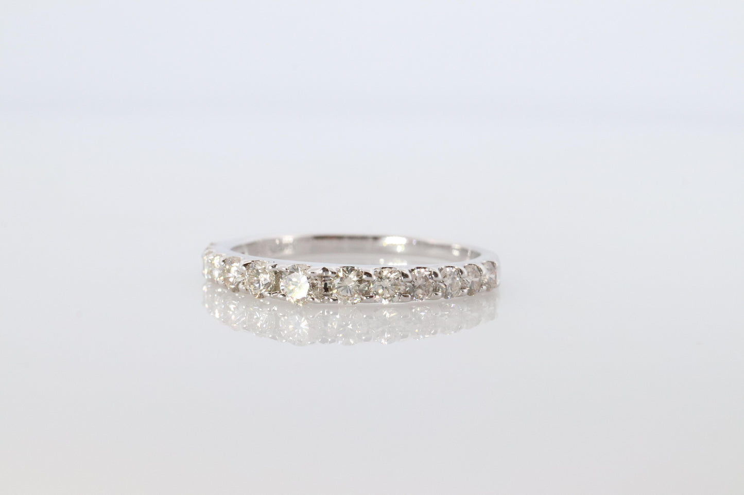 18k Diamond eternity band. 18k White Gold 0.5ctw half anniversary Ring.