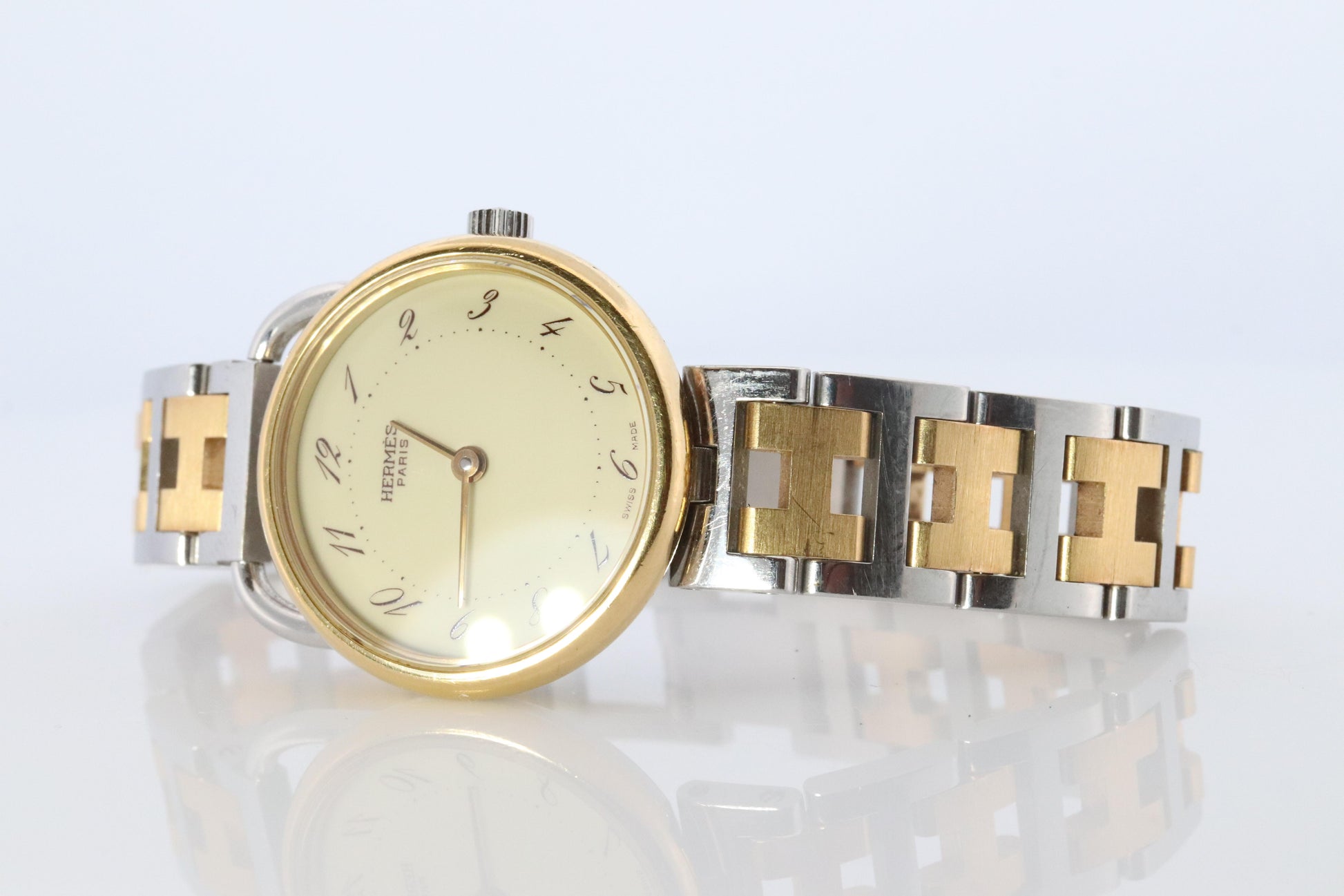 Genuine HERMES Arceau 25mm Round Quartz Watch White Dial
