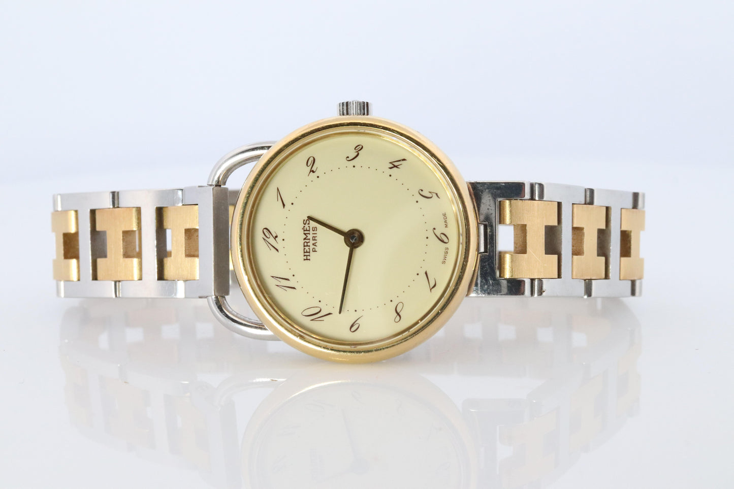 Genuine HERMES Arceau 25mm Round Quartz Watch White Dial