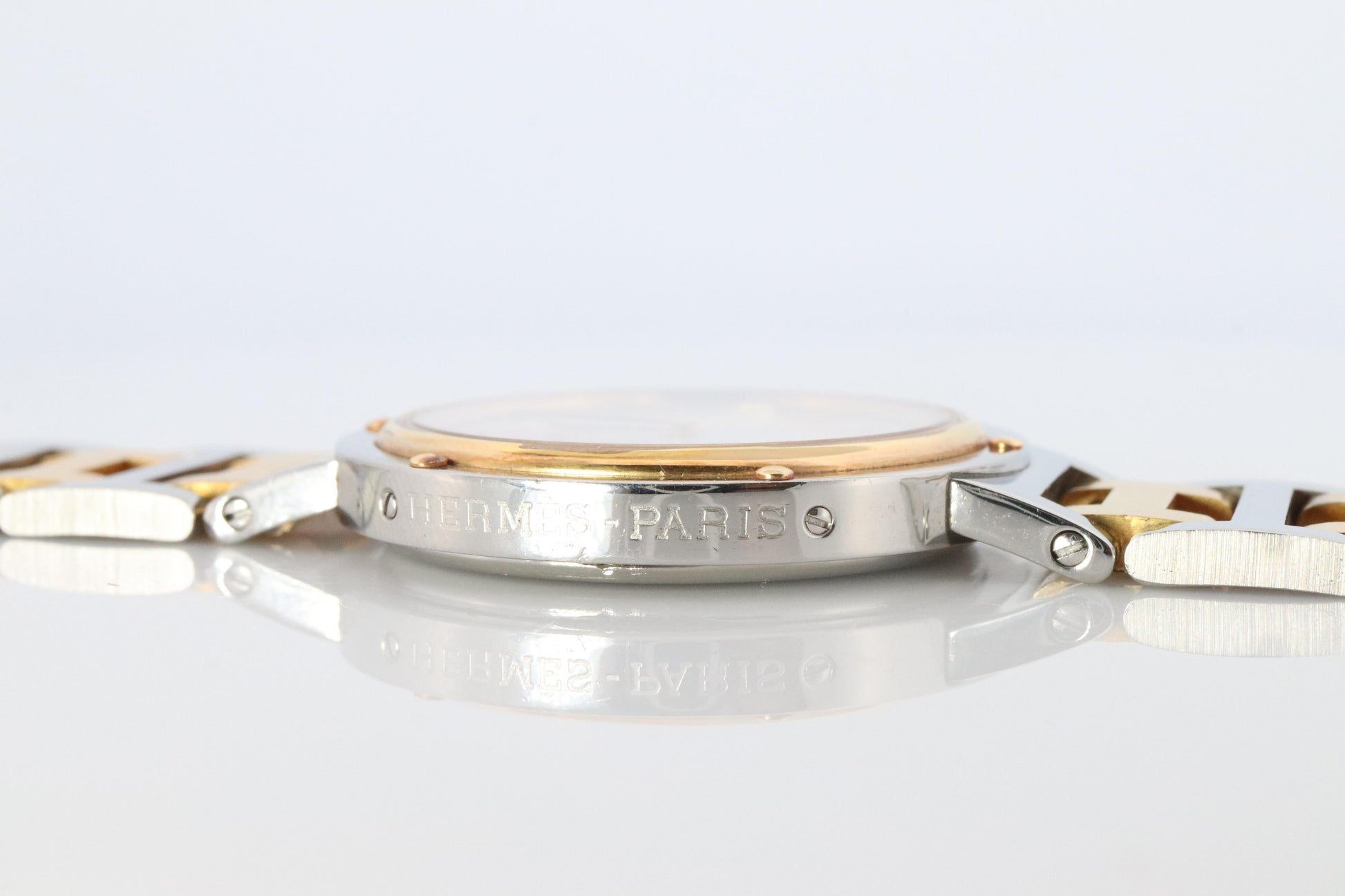 Genuine HERMES Stainless Steel 30mm Round Clipper Quartz Watch White.