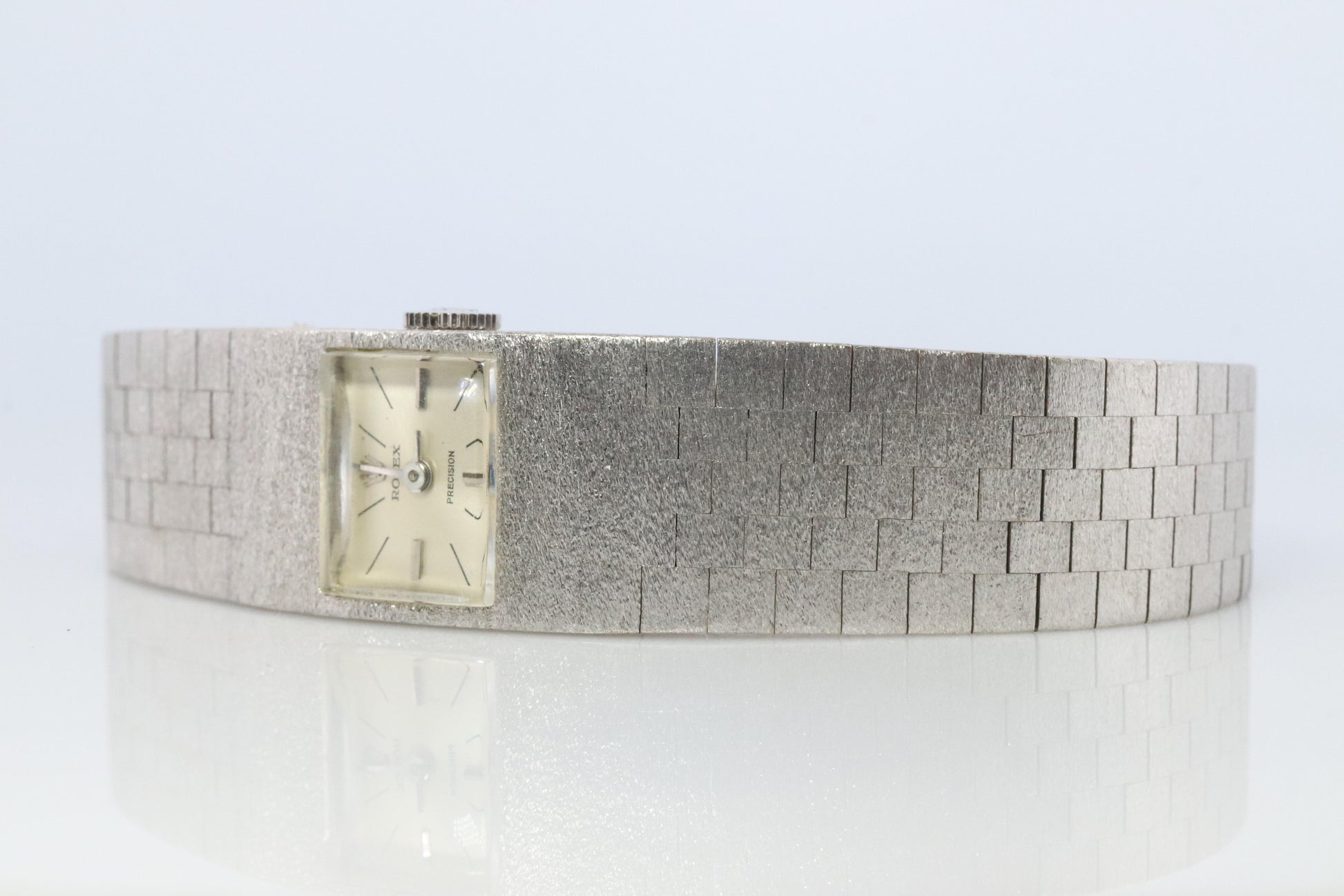 Genuine 18k Rolex Watch. ROLEX Precision 2159 TV Mechanical Windup. Ladies Rolex