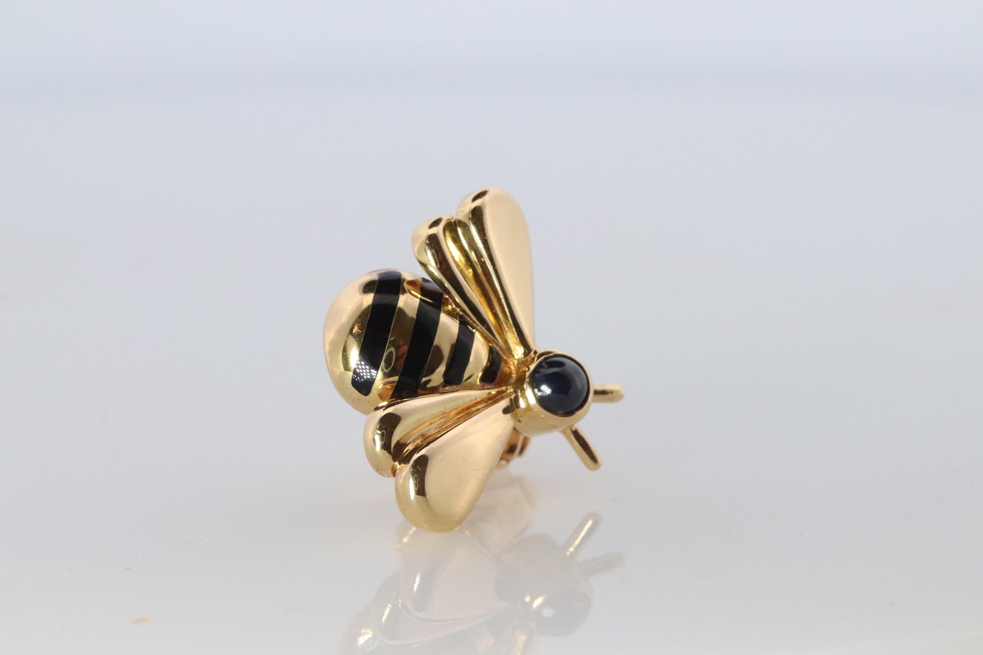 Genuine Cartier Bee Brooch. 18k Yellow Gold Sapphire BumbleBee Pin.