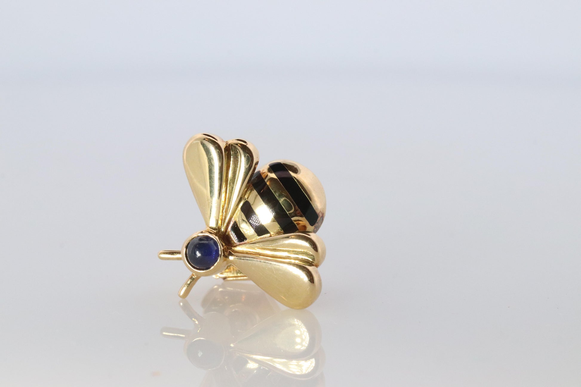 Genuine Cartier Bee Brooch. 18k Yellow Gold Sapphire BumbleBee Pin.
