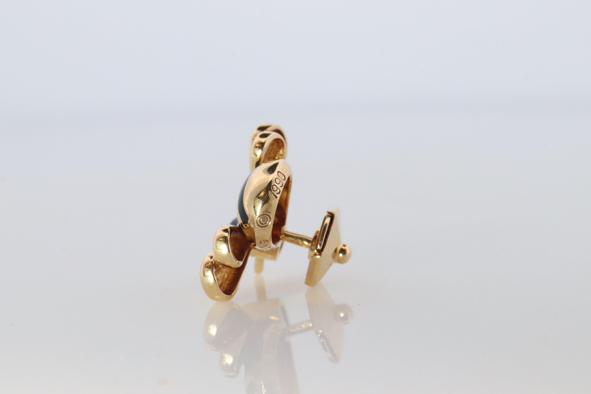 Genuine Cartier Bee Brooch. 18k Yellow Gold Sapphire BumbleBee Pin.