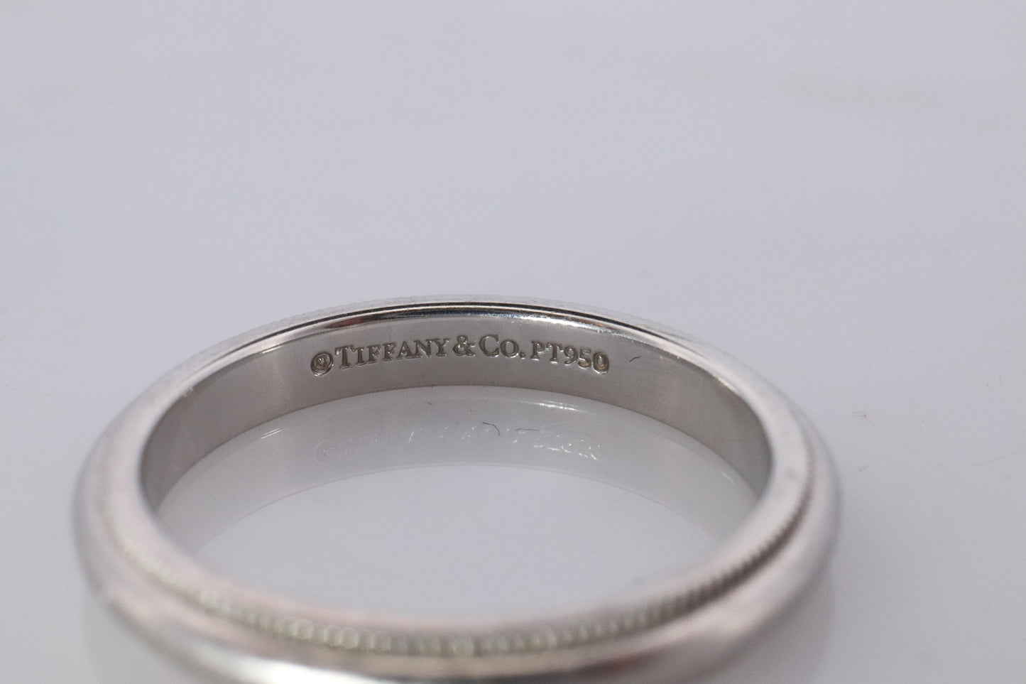 Vintage Tiffany and Co Ring. Authentic Platinum Band. T&CO Milgrain 3mm