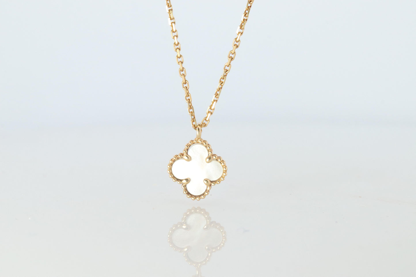 Van Cleef Arpels Alhambra Necklace . Genuine VCA 18k YG Sweet Shell Pendant