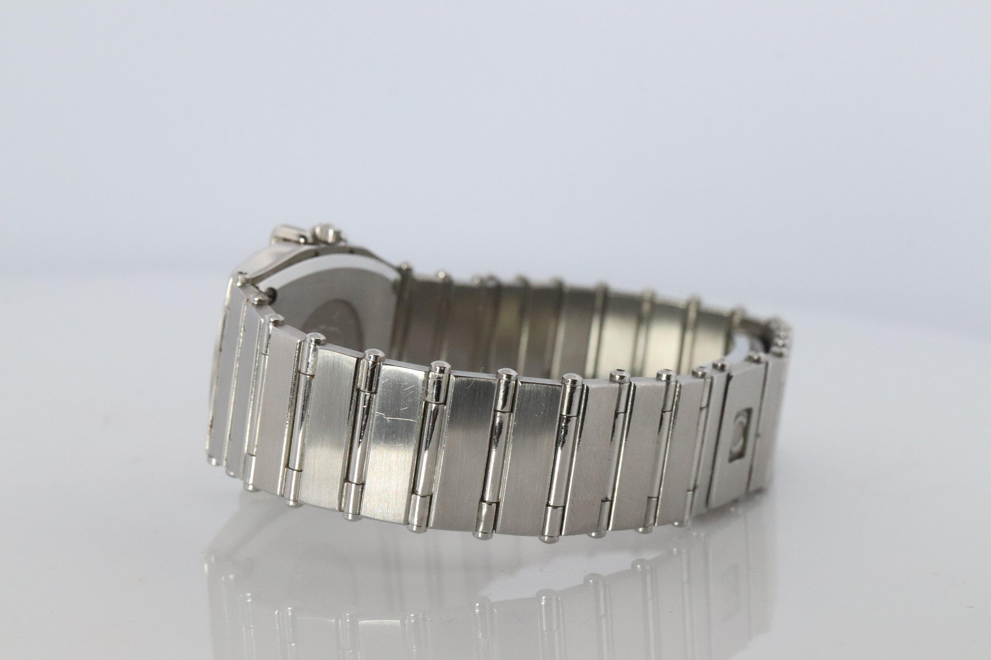 Omega Watch. Ladies Omega 1455 Constellation Barrel Stainless Steel