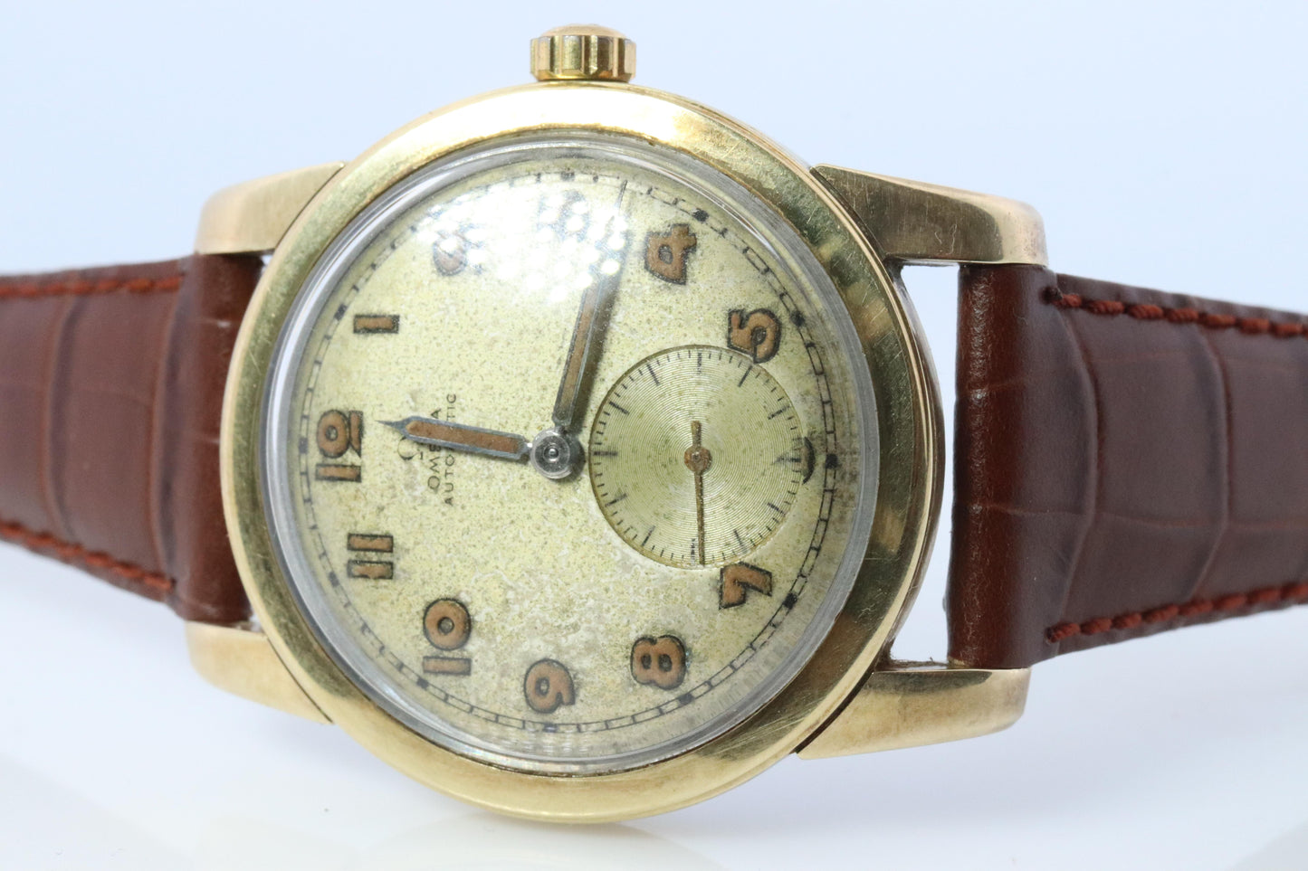 OMEGA Automatic Watch 2576 Omega Automatic Hammer Bumper 50s Mens Wristwatch