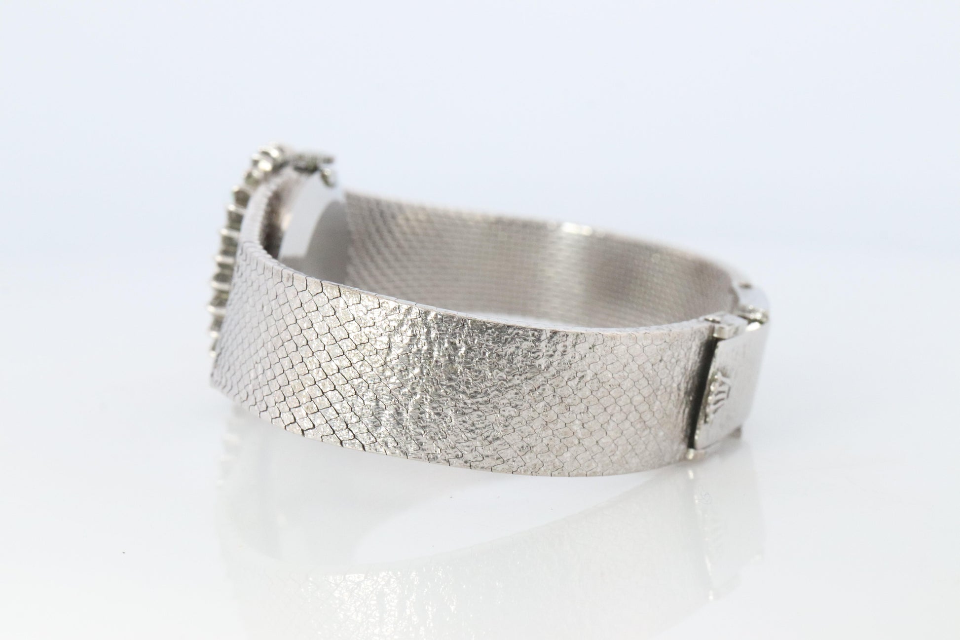 Genuine Rolex Watch. Diamond Bezel Ladies ROLEX 2649 Precision.