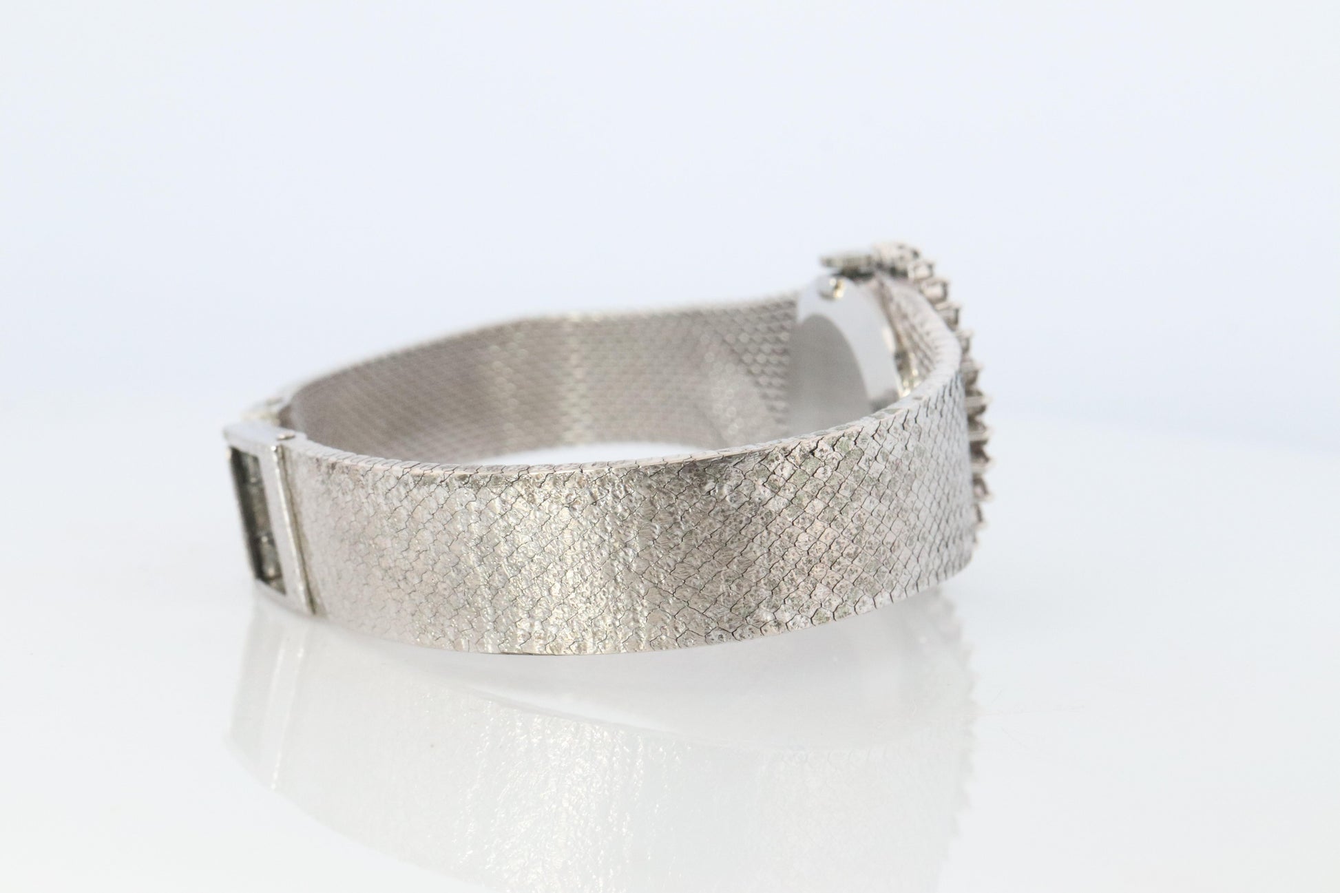 Genuine Rolex Watch. Diamond Bezel Ladies ROLEX 2649 Precision.