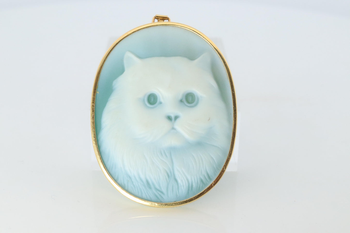 18k Cat Face Brooch and Pendant. 18k YG Carved Cute Cat Carved Cameo