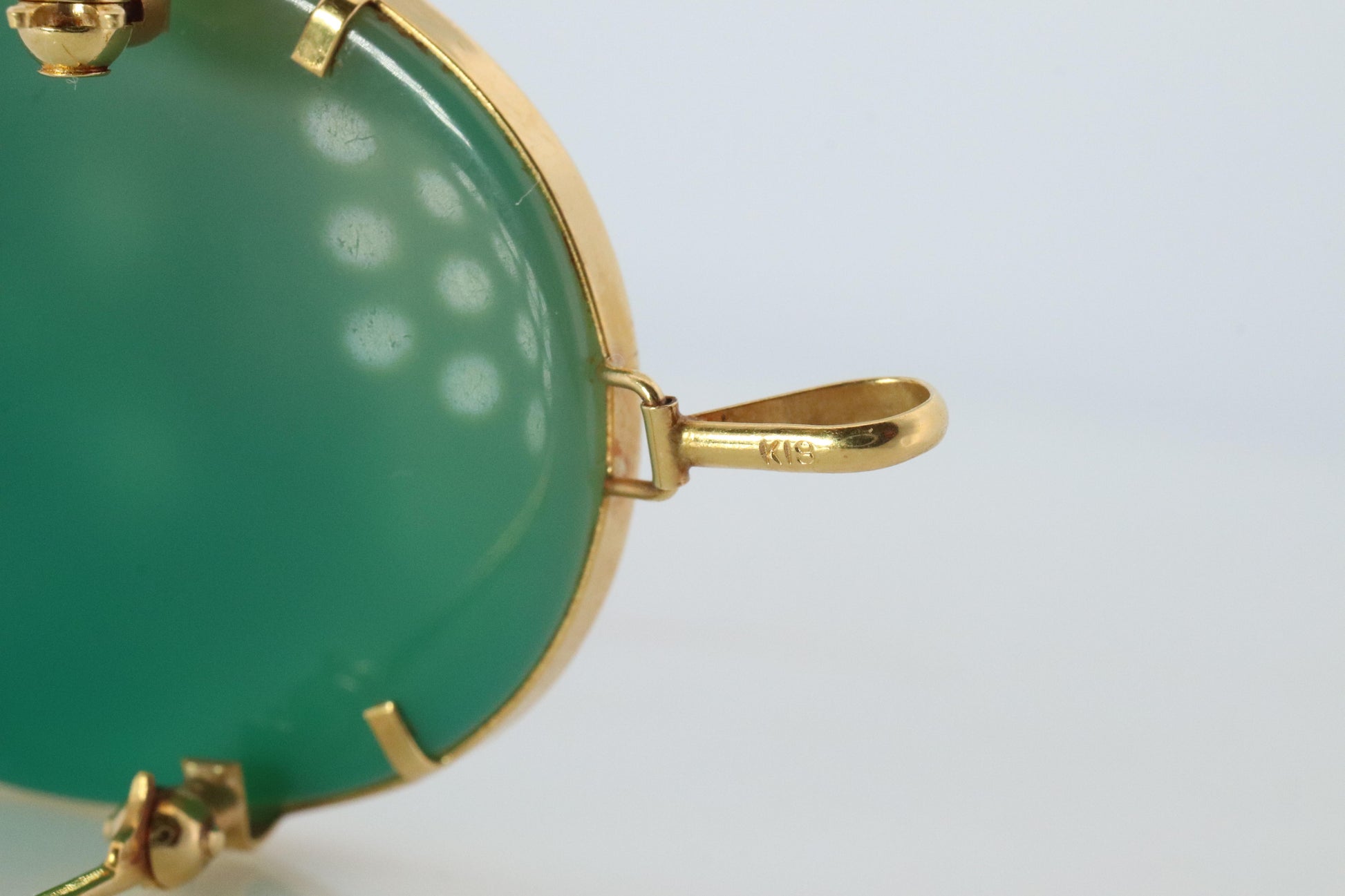 18k Cat Face Brooch and Pendant. 18k YG Carved Cute Cat Carved Cameo