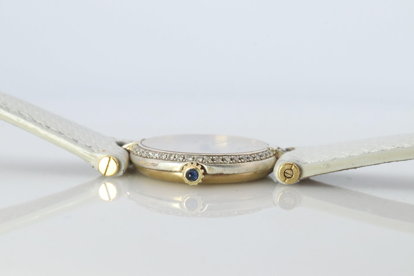 Genuine Cartier Diamond Watch. Must de Cartier Vendome Round Argent Roman Dial