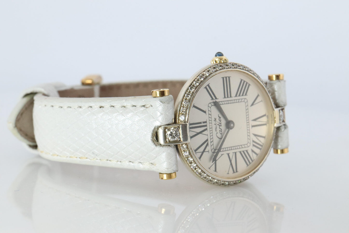 Genuine Cartier Diamond Watch. Must de Cartier Vendome Round Argent Roman Dial
