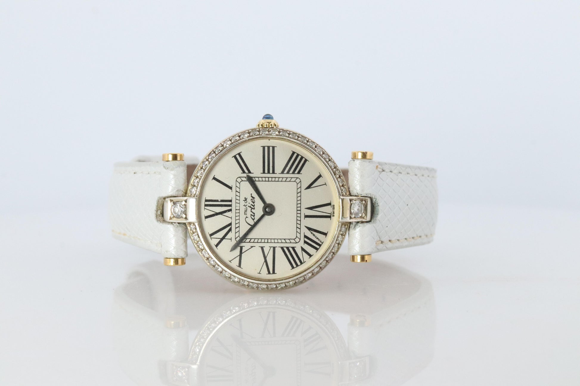 Genuine Cartier Diamond Watch. Must de Cartier Vendome Round Argent Roman Dial