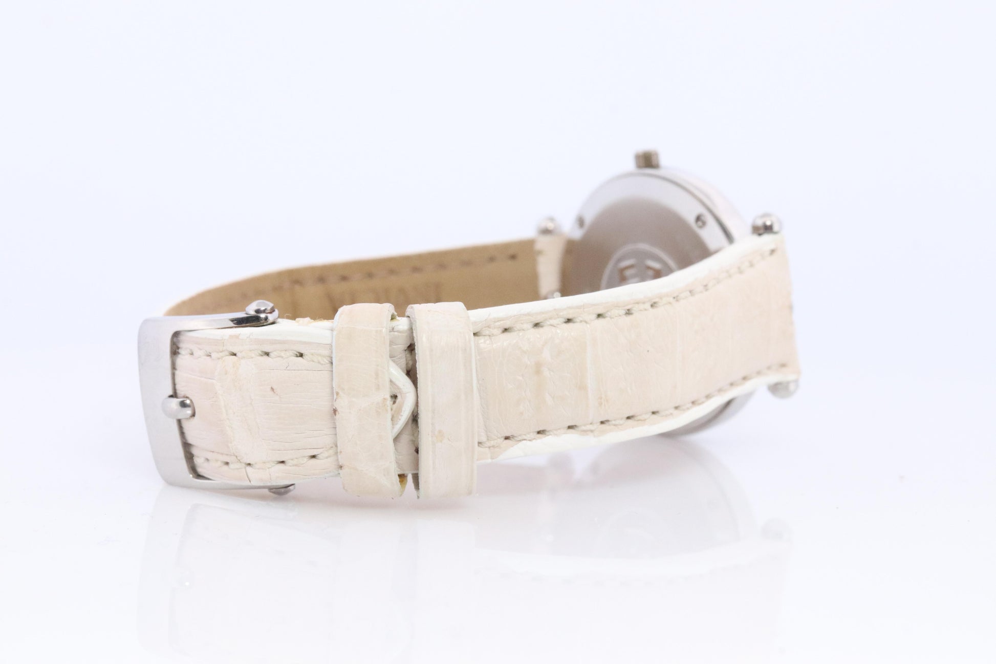Van Cleef and Arpels watch. VCA 53140 La Collection SS Round 31mm Watch