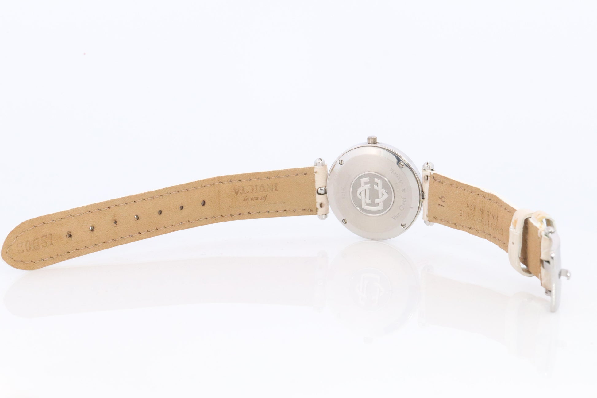 Van Cleef and Arpels watch. VCA 53140 La Collection SS Round 31mm Watch
