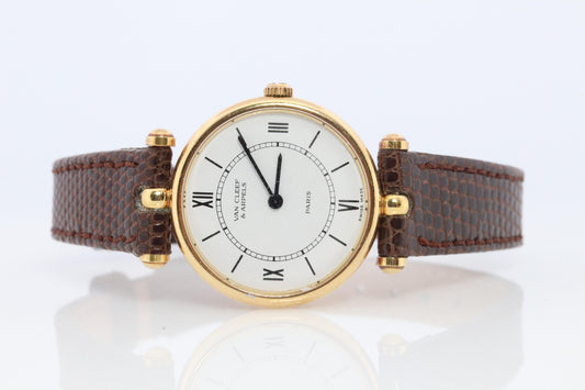 Van Cleef and Arpels 18601 watch. 18k Gold VCA Classique Ladies Watch.