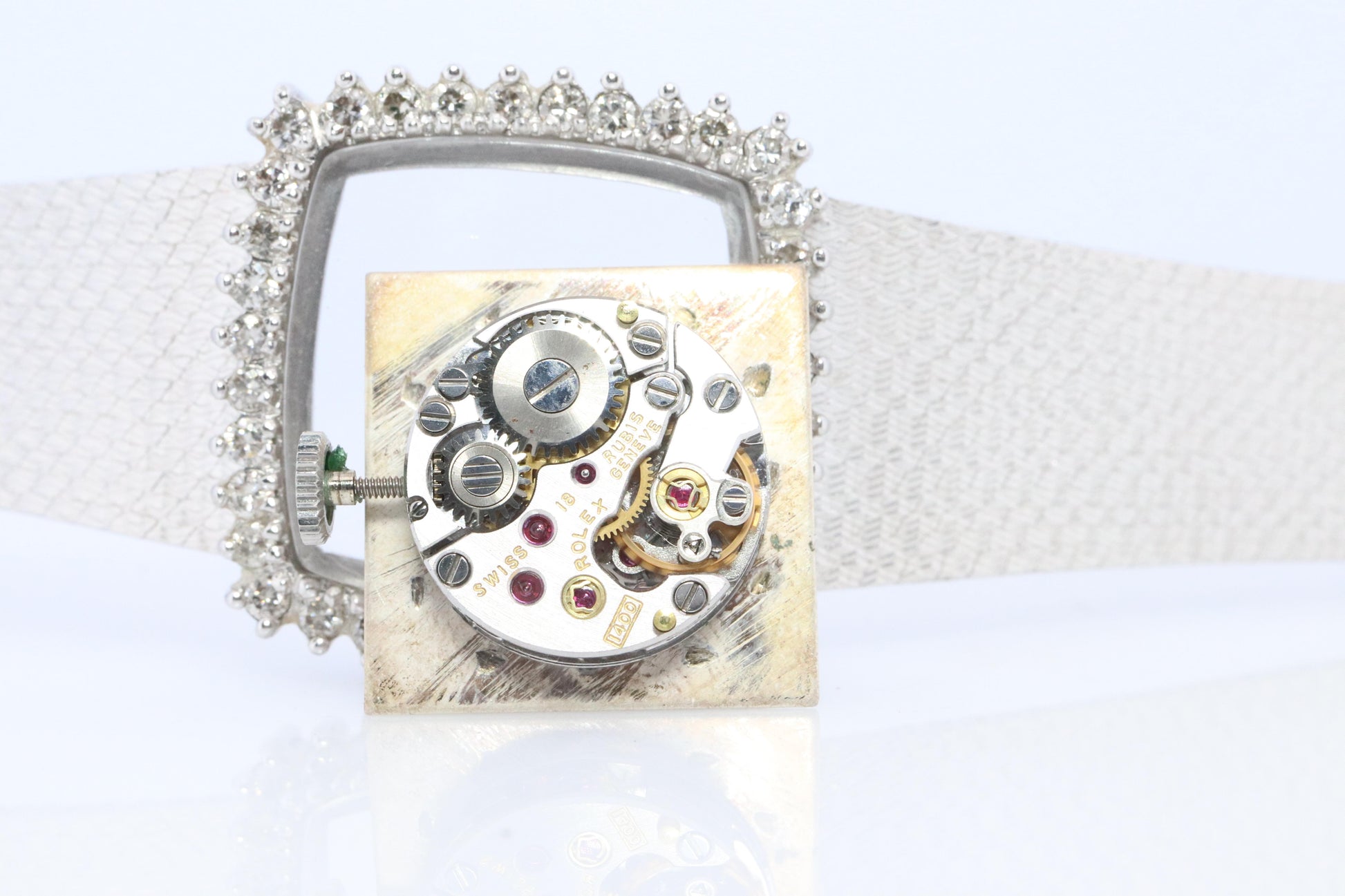 Genuine Rolex Watch. Diamond Bezel 1971 Ladies Manual ROLEX 2611 Precision
