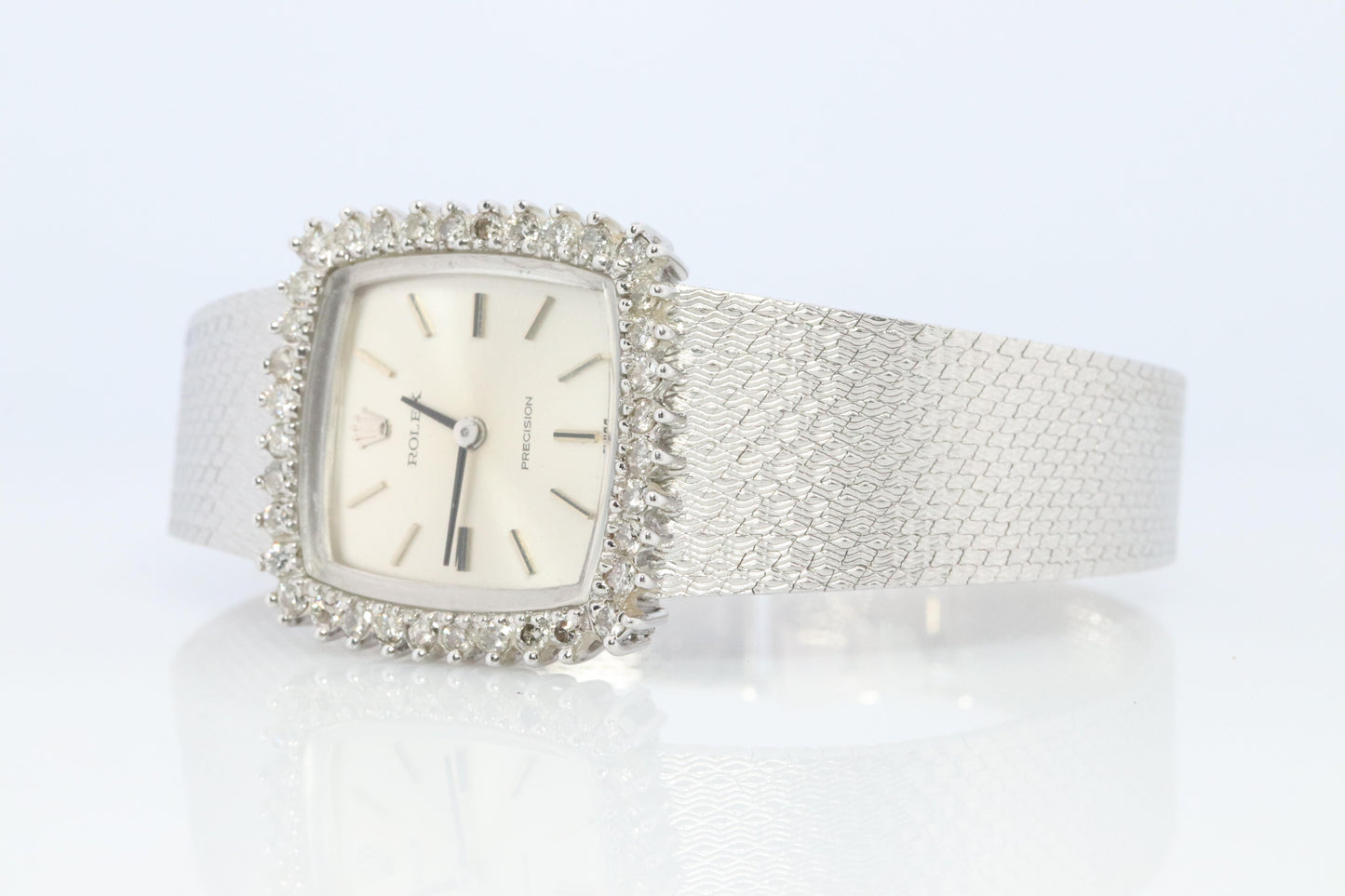 Genuine Rolex Watch. Diamond Bezel 1971 Ladies Manual ROLEX 2611 Precision