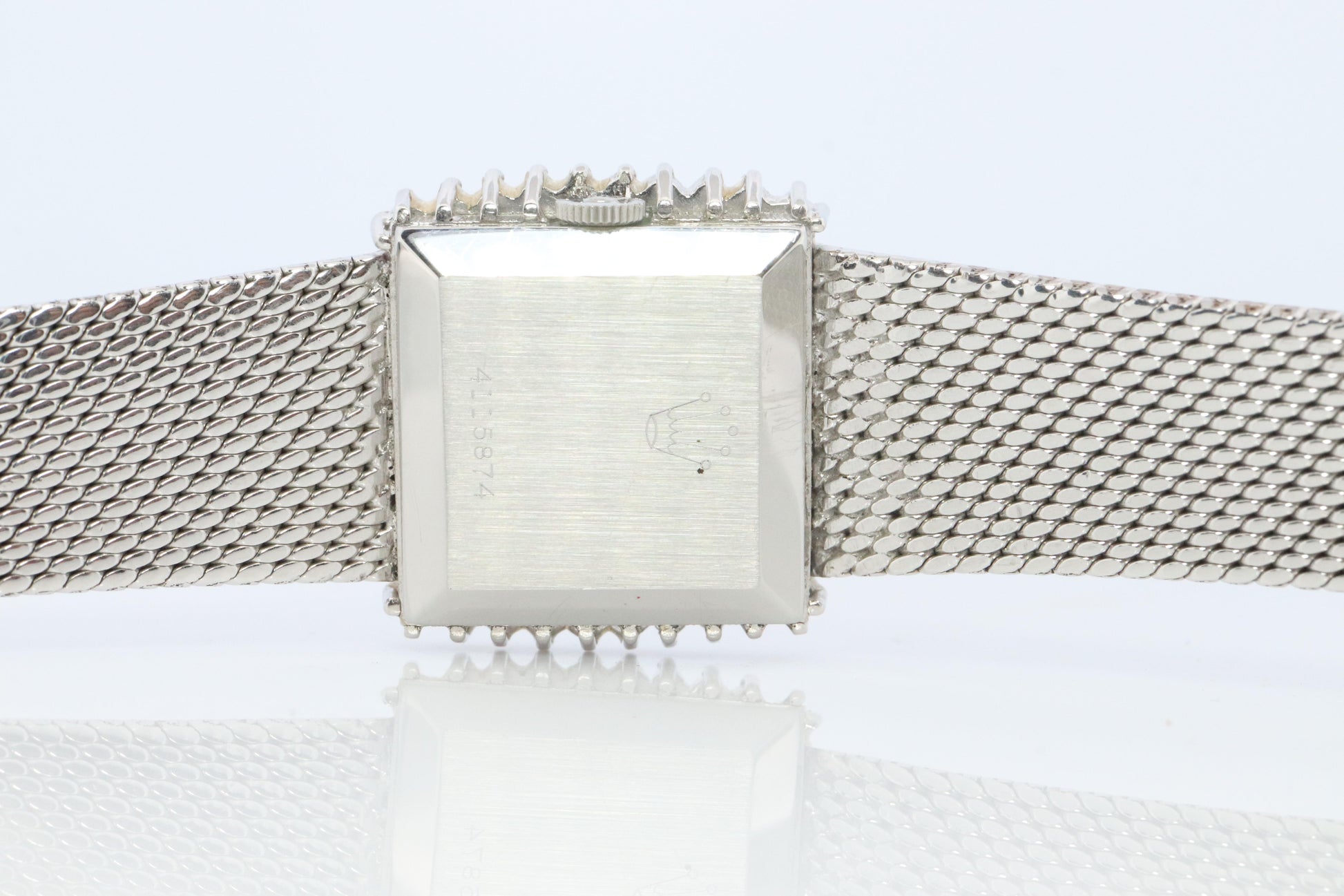 Genuine Rolex Watch. Diamond Bezel 1971 Ladies Manual ROLEX 2611 Precision