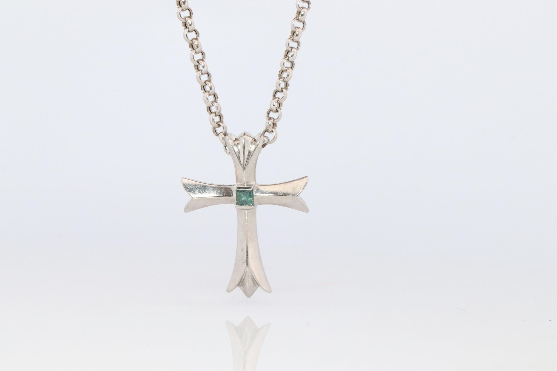 Platinum 18k Alexandrite Cross Pendant. Genuine Alexandrite Crucifix Necklace