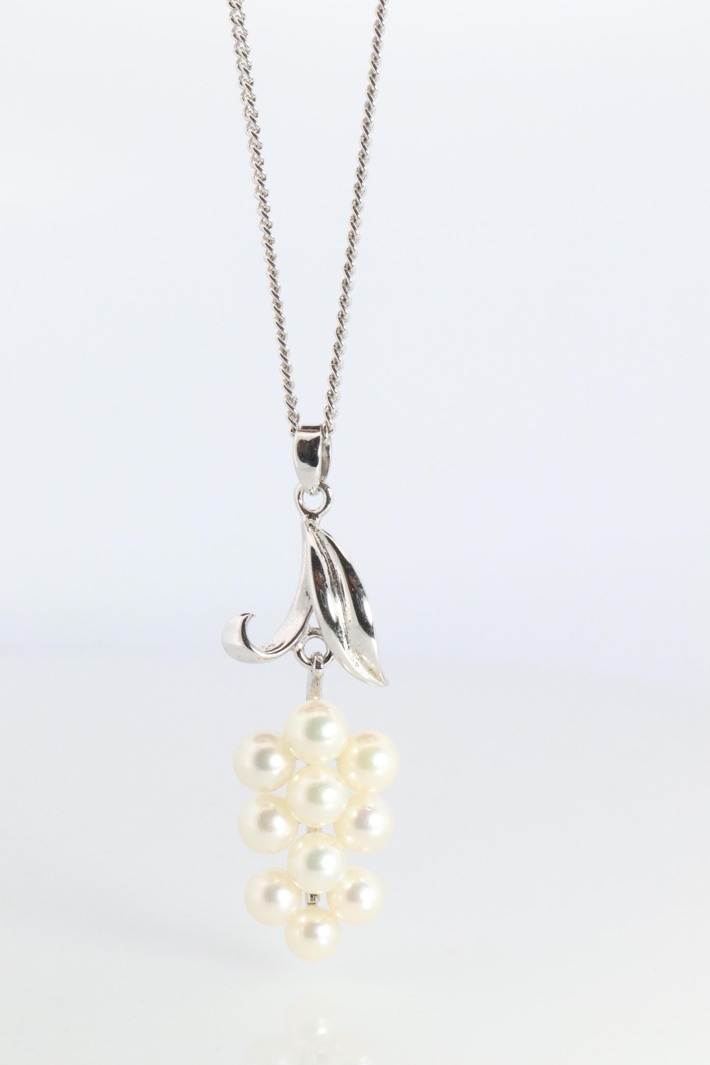 Mikimoto Pendant Sterling Silver. Mikimoto Pearl Grape Vine Pendant Necklace.