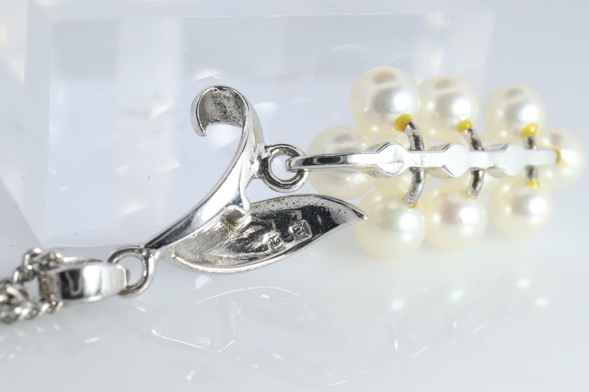 Mikimoto Pendant Sterling Silver. Mikimoto Pearl Grape Vine Pendant Necklace.