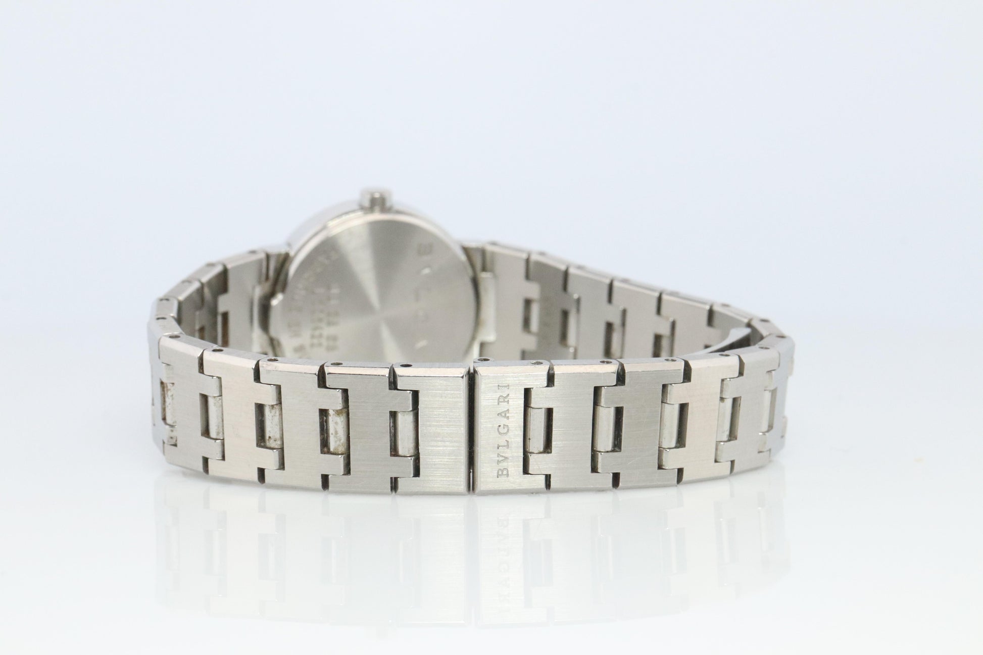 Vintage BVLGARI Watch. Bulgari BB 23 SS Stainless Steel Quartz Watch.