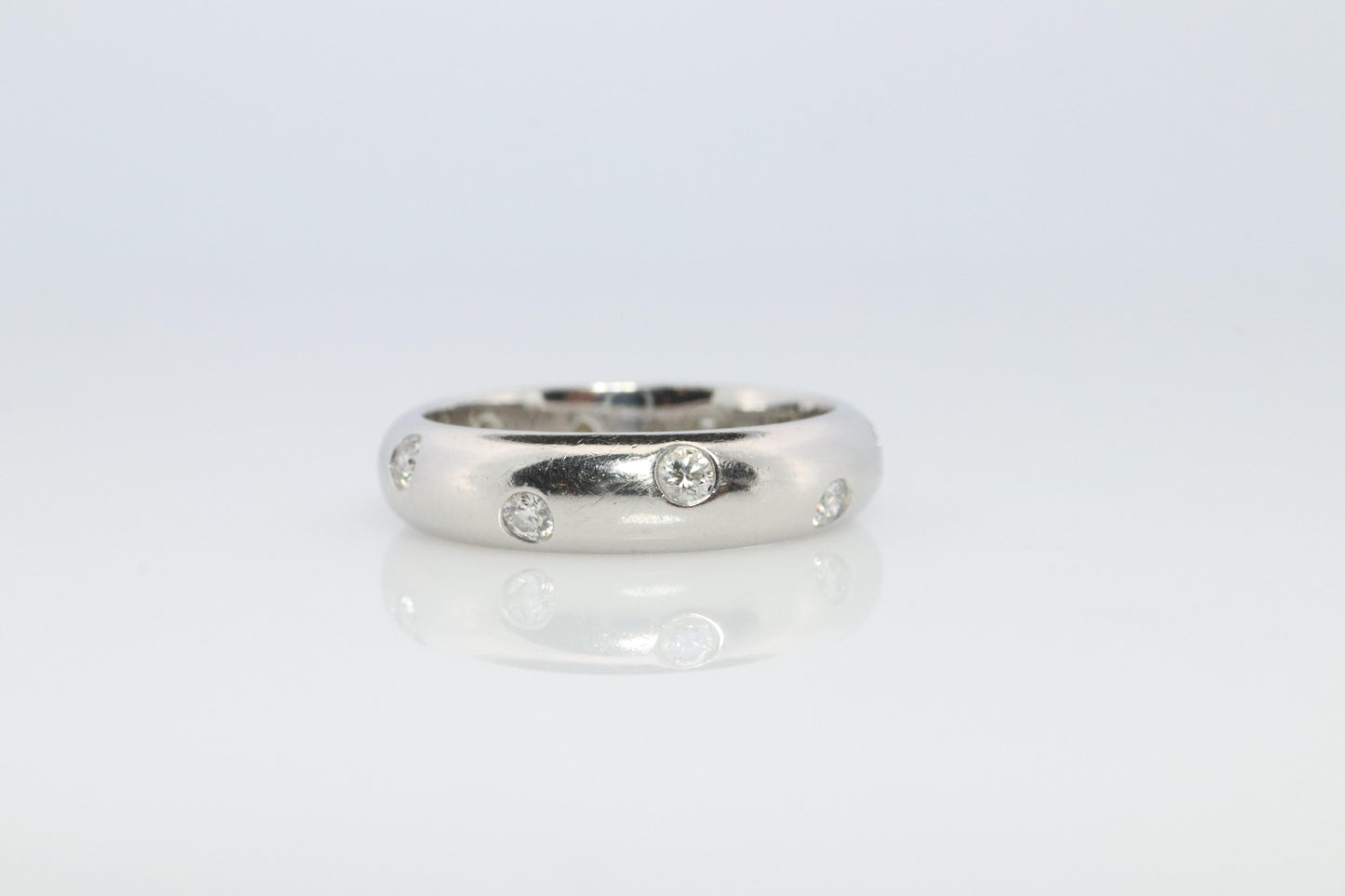 Tiffany and Co. Diamond Etoile Band. Authentic Tiffany PT950 Platinum ring