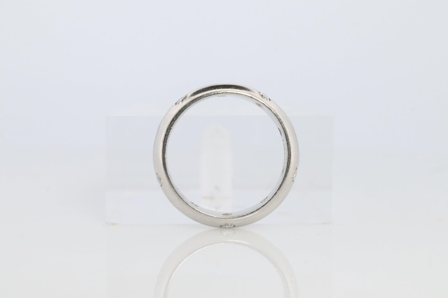 Tiffany and Co. Diamond Etoile Band. Authentic Tiffany PT950 Platinum ring