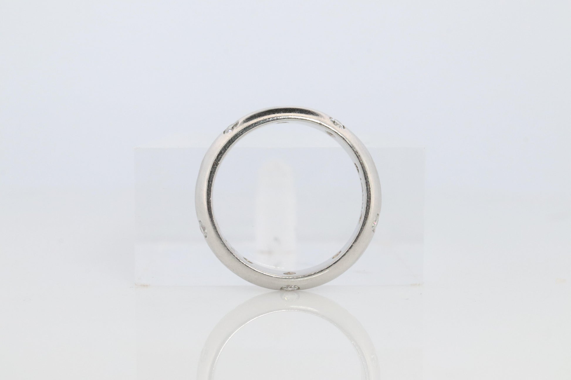 Tiffany and Co. Diamond Etoile Band. Authentic Tiffany PT950 Platinum ring