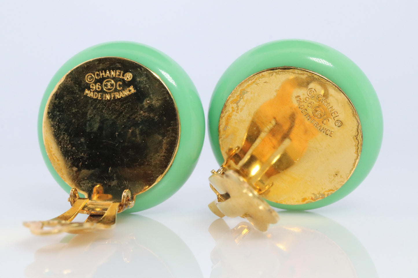 Chanel Earrings. Genuine  CHANEL Mabe Pearl Turquoise Clip on earrings.