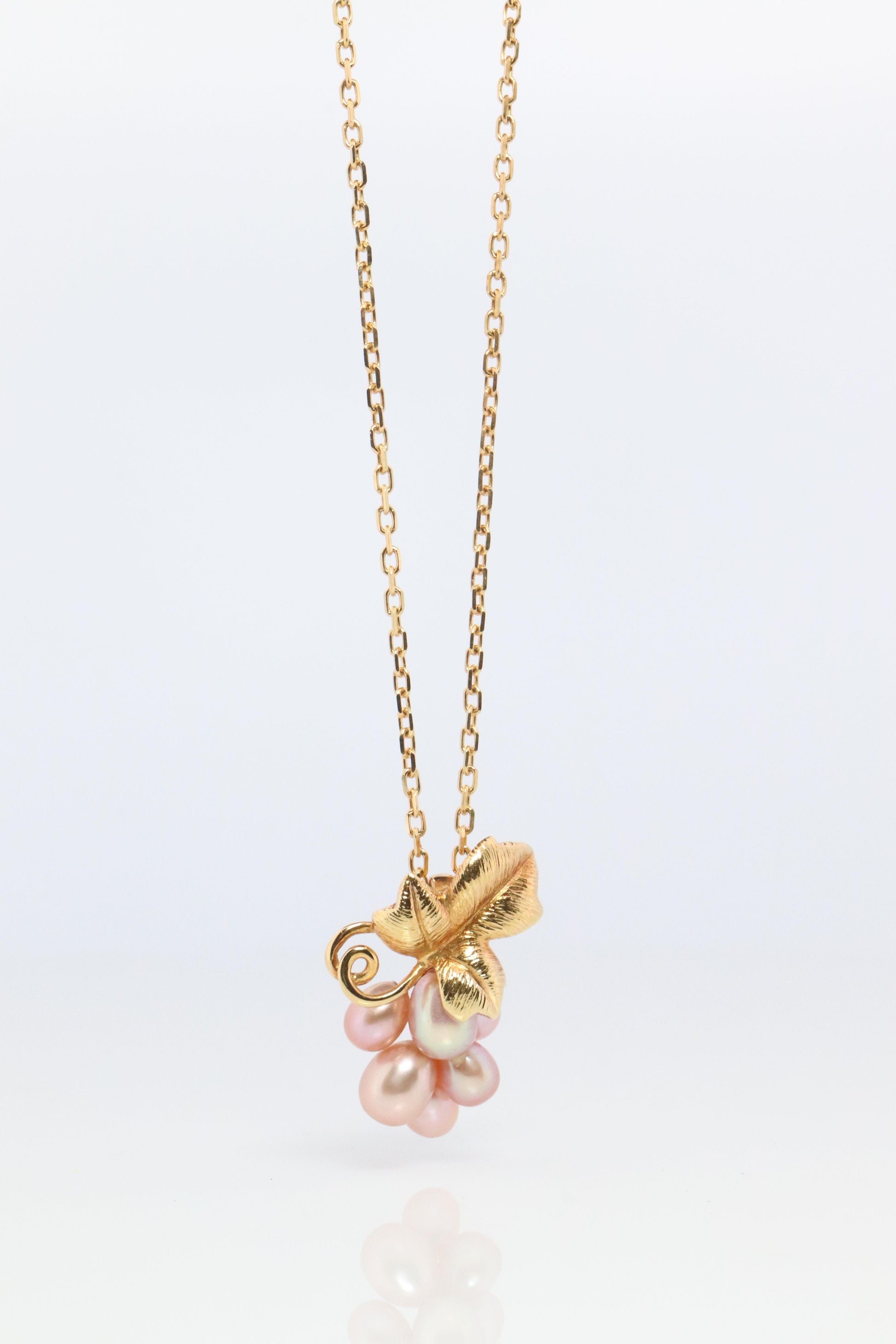 Mikimoto Necklace. Vintage 18k Gold Mikimoto Pearl Grape Vine Cluster pendant.