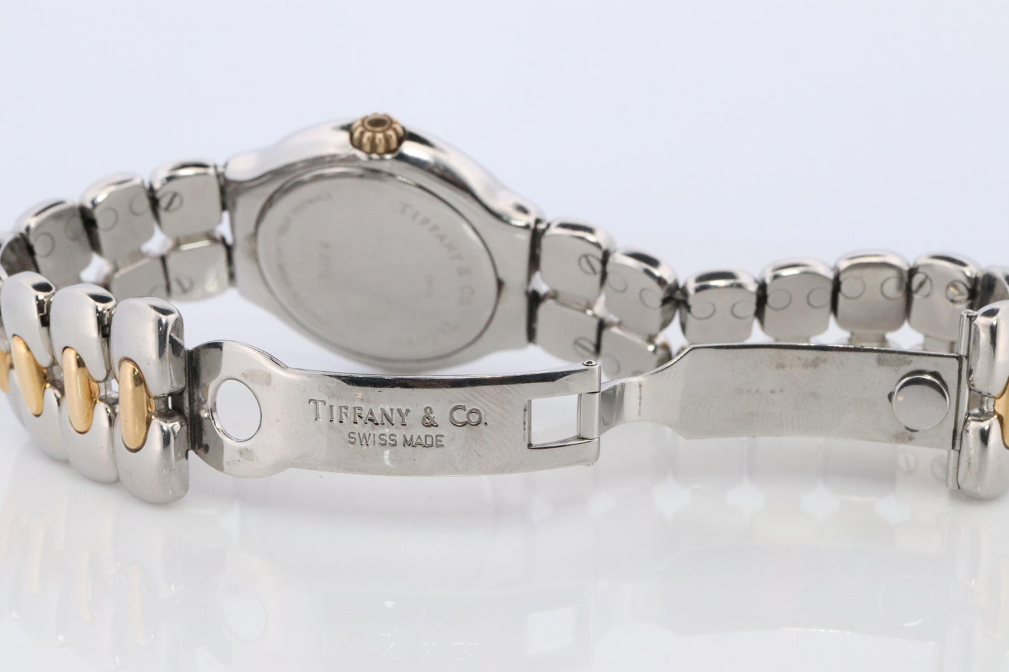 Tiffany and Co Watch. 18k Tiffany Tesoro M0112 Large 34mm Wristwatch