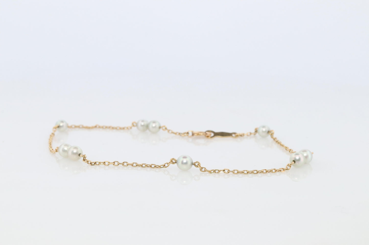Mikimoto Bracelet. Vintage 14k Gold Mikimoto Pearl Station Bracelet 585 Dainty.