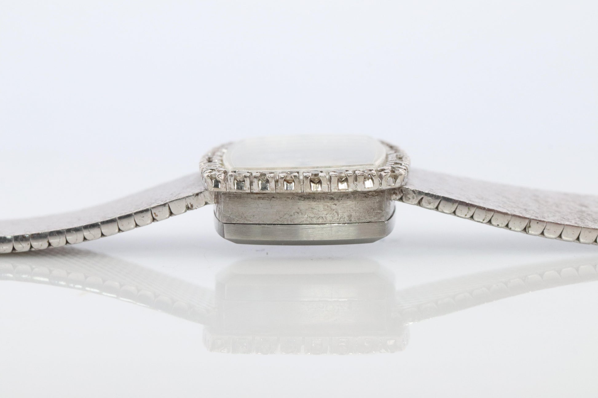 Genuine Diamond Rolex Watch. Ladies Rolex 2652 Vintage Genuine Manual Watch.