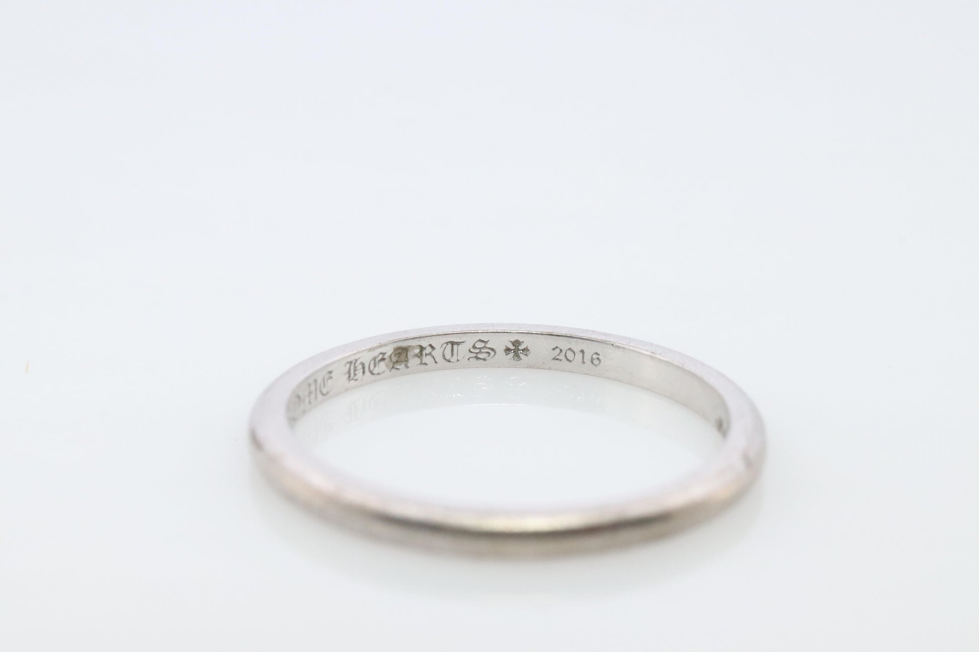 Chrome Hearts Bubblegum 18k 750 WG Band. Chrome Hearts BBLGM 2mm Wedding Band