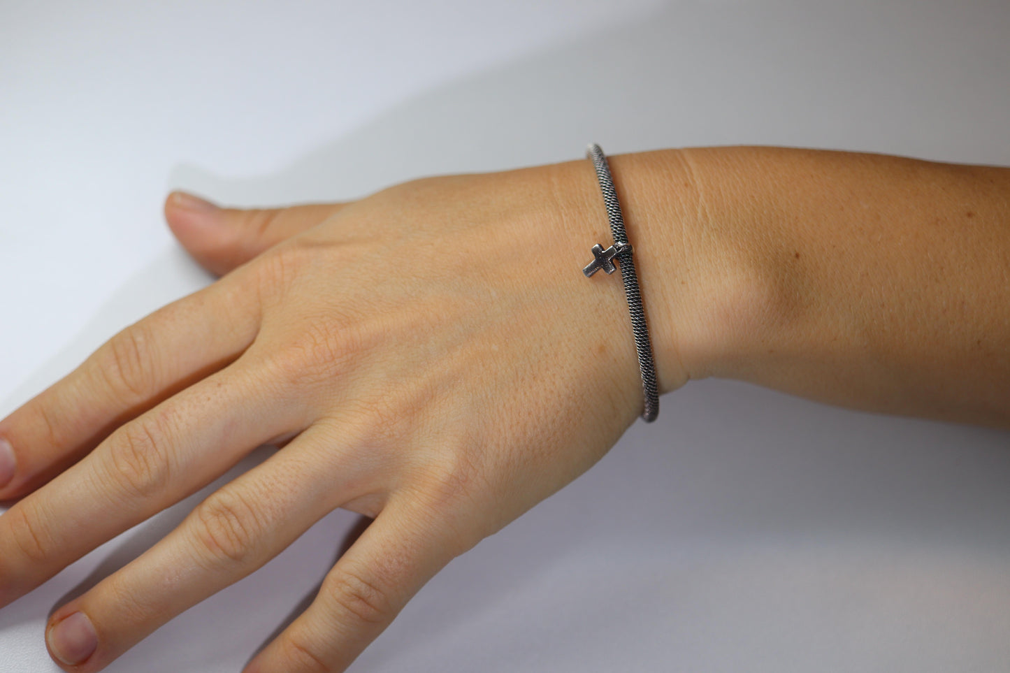 Tiffany & Co. Bracelet. Tiffany Stretch Bangle Cross Dangle Sterling Silver